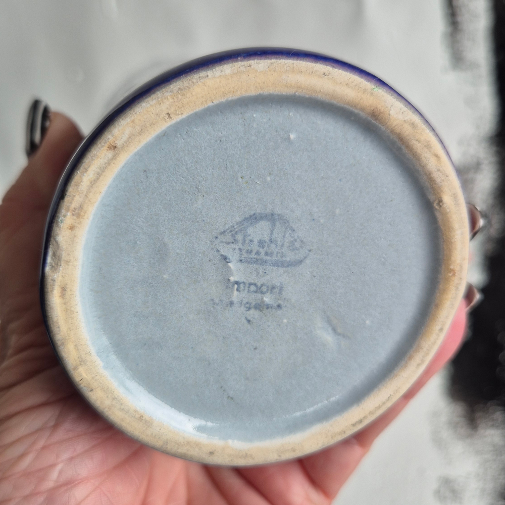 vintage VAS i snyggt blått droppmönster, Strehla GDR, h 17,8 cm - 5