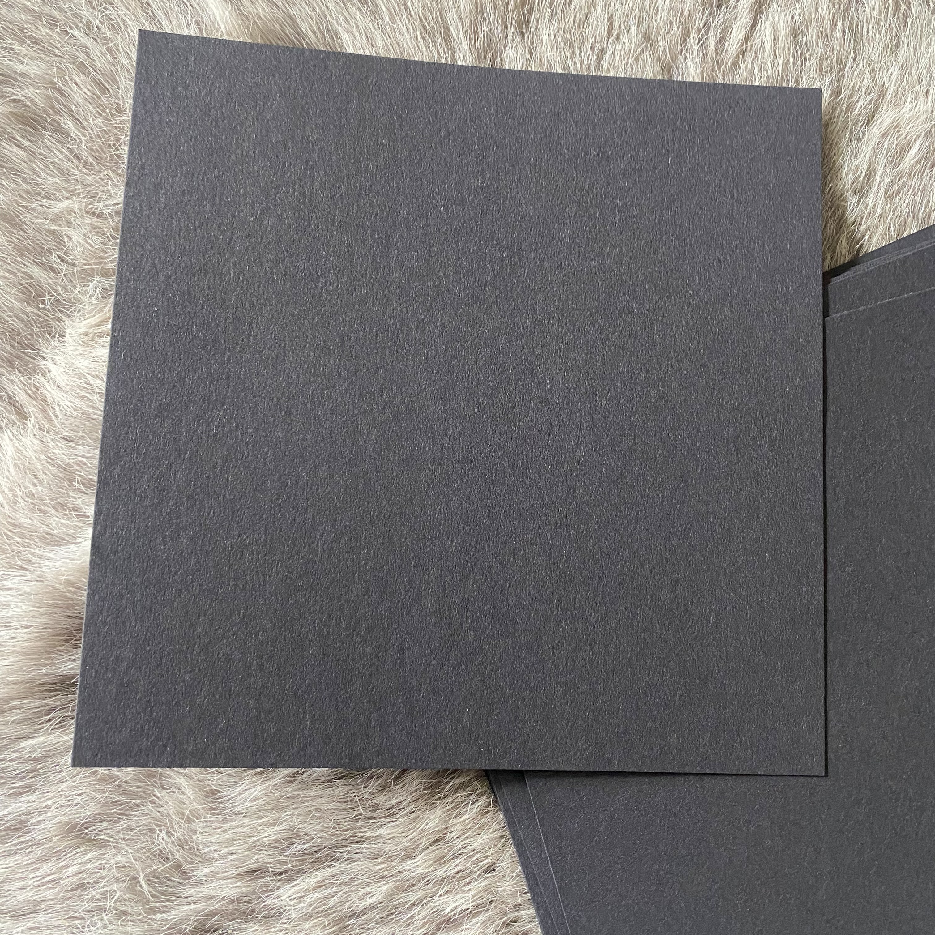 KiAs Design -Matt svart, 15x15 cm, 15 st, 180 gr