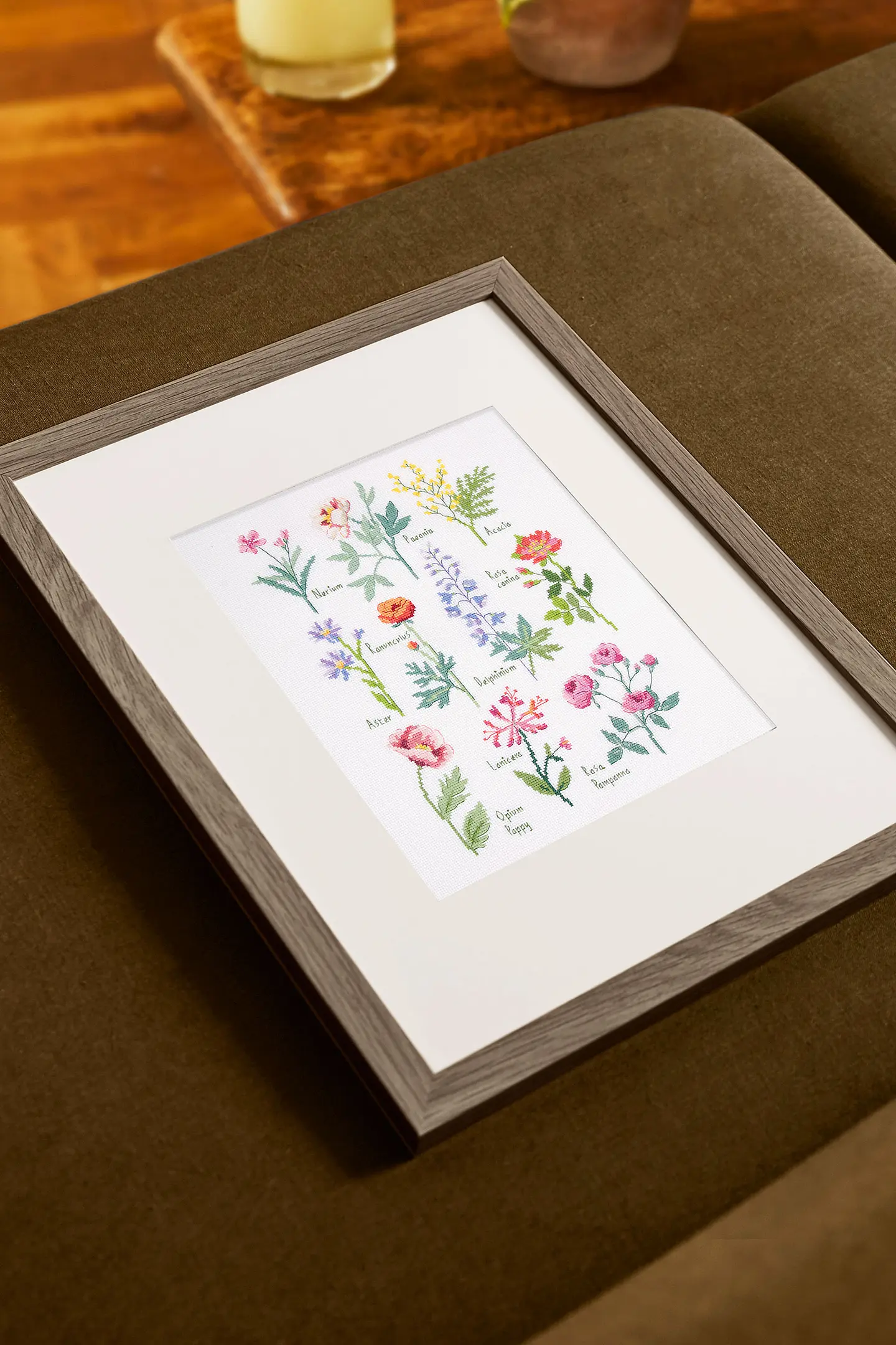DMC Korsstygnskit Botanical Sampler 23 x 33,5 cm - Aida 5,5/14 ct - 4
