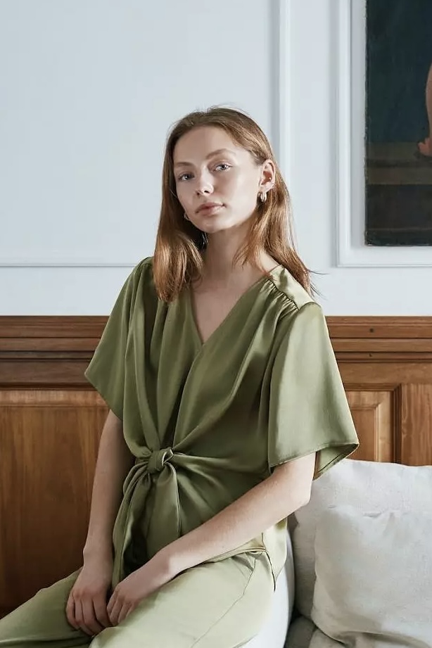 Neo Noir - Casadia Heavy Sateen Blouse Sage Green - 9