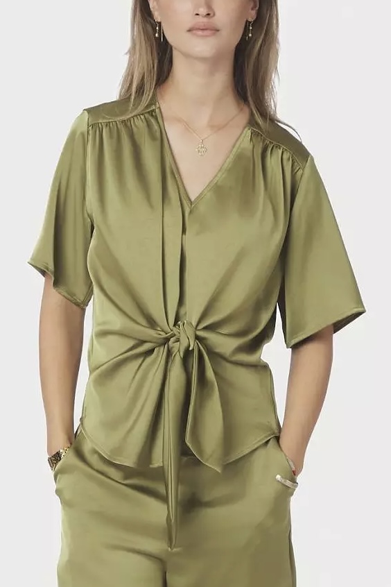 Neo Noir - Casadia Heavy Sateen Blouse Sage Green - 3