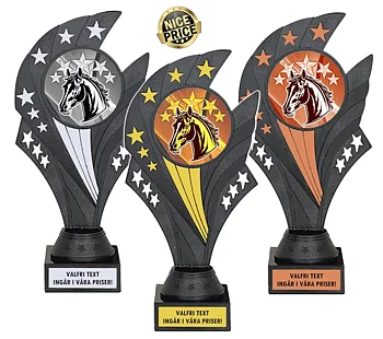 Pokal Black Nova Häst, inklusive gravyr!