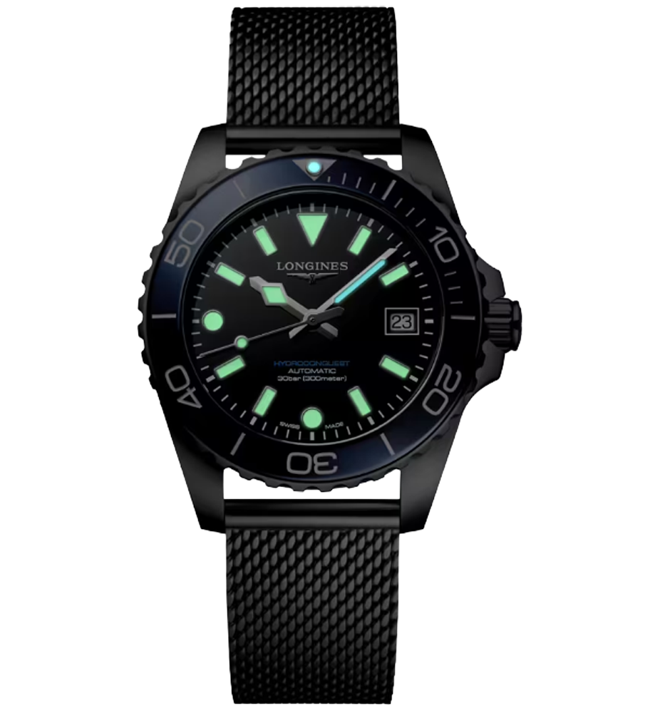 L3.779.4.90.6 Hydroconquest i 39 mm med lå och svart urtavla från Longines superluminova