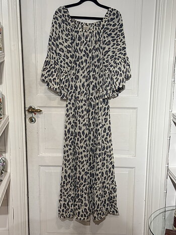 Long Dress II