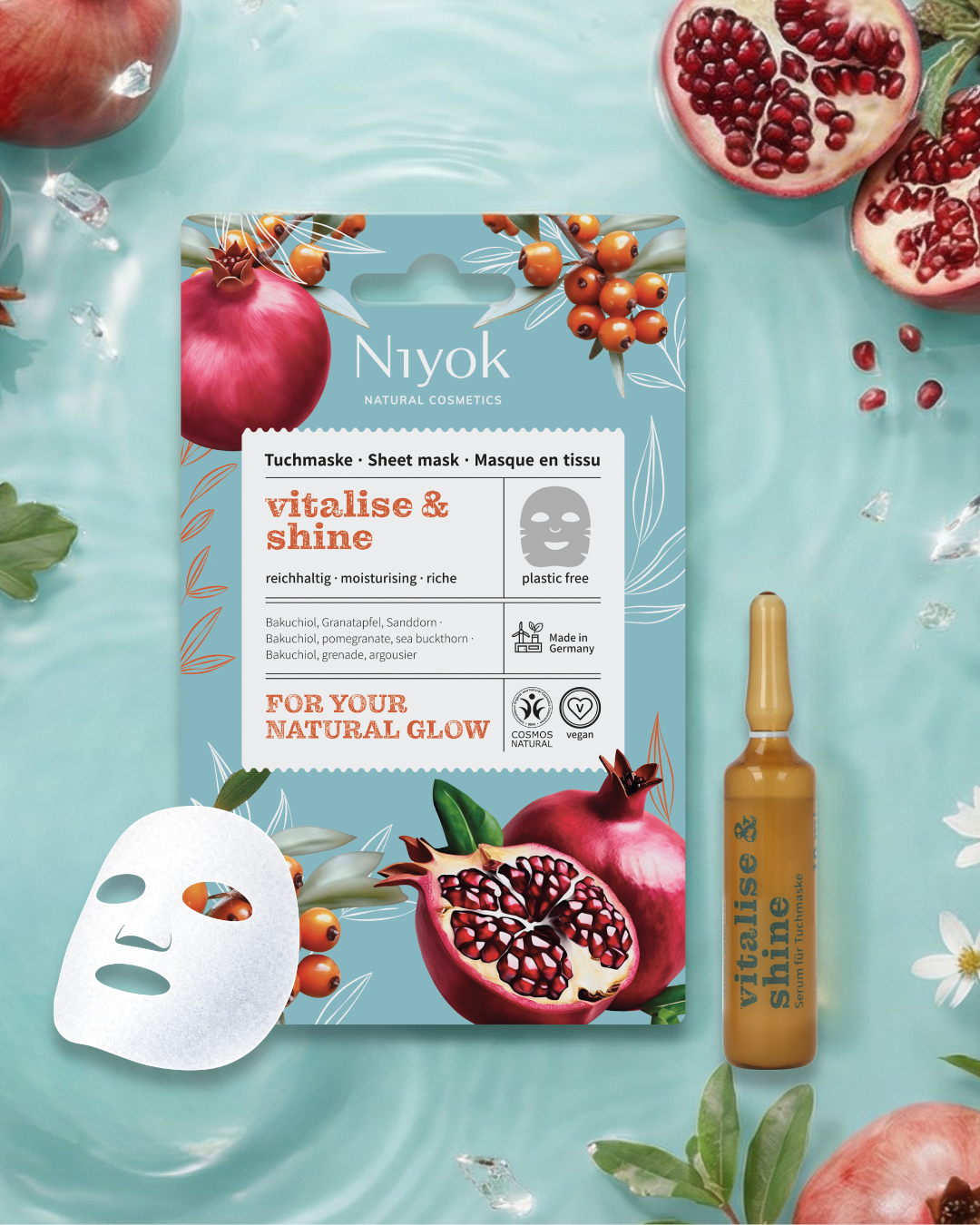 Granatäpple på vattenspegel med Niyok Rich Sheet Mask Vitalise & Shine