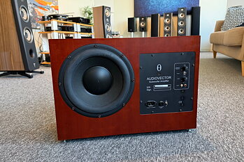  Audiovector M-Sub Signature - Begagnad sub