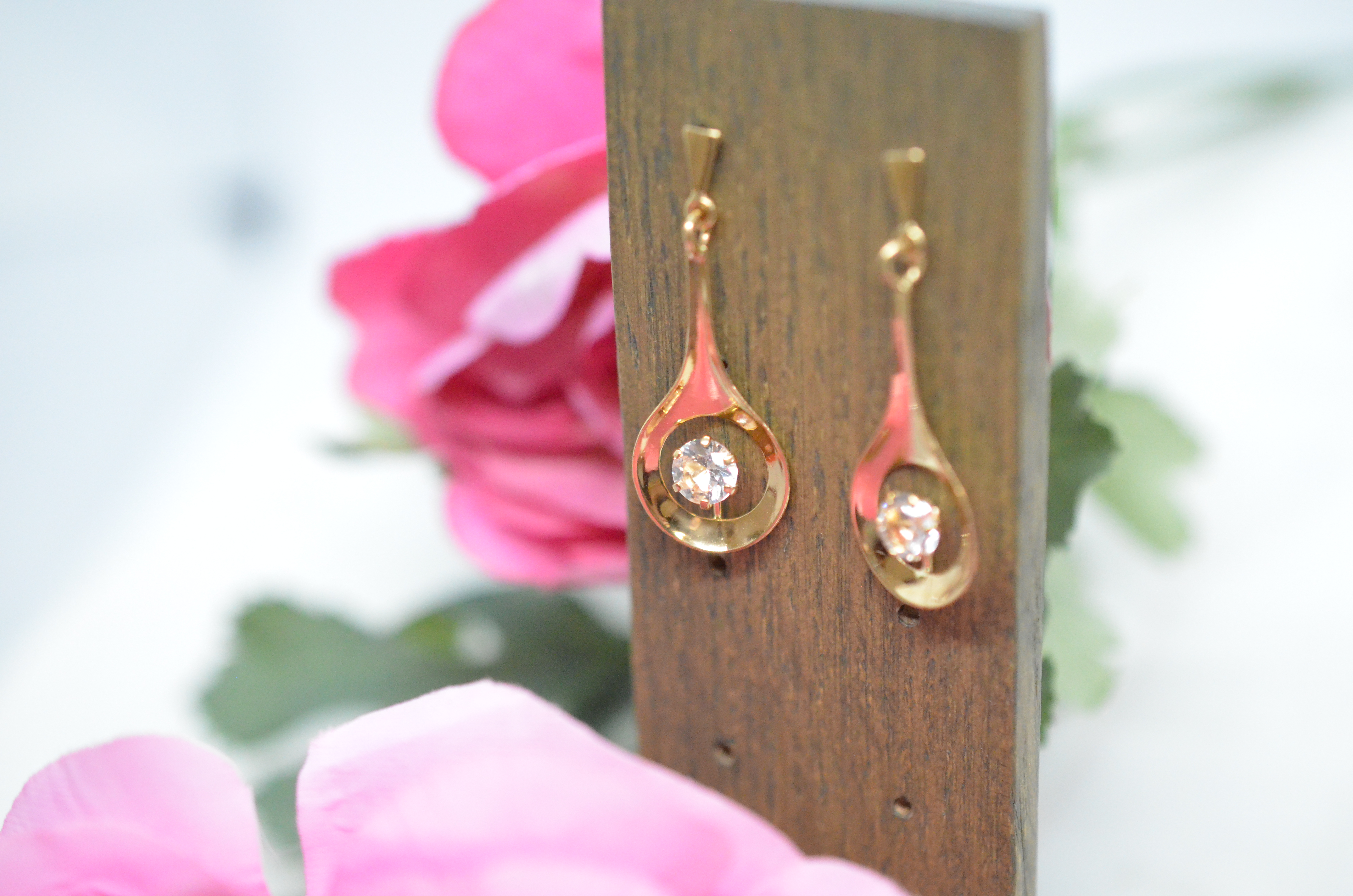 Vintage 18k earrings with cz - 2