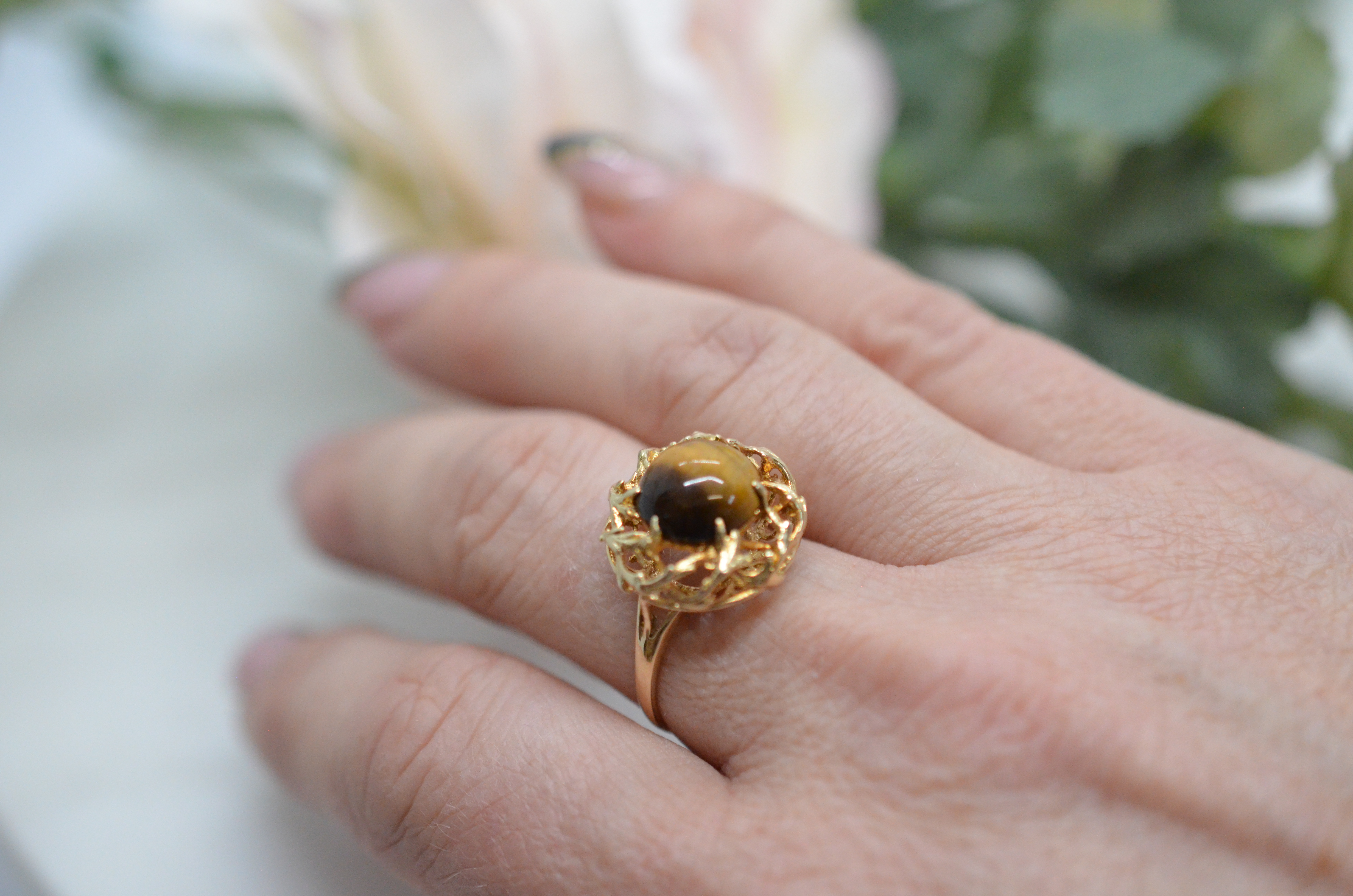 Second Hand ring with tiger eye - 6