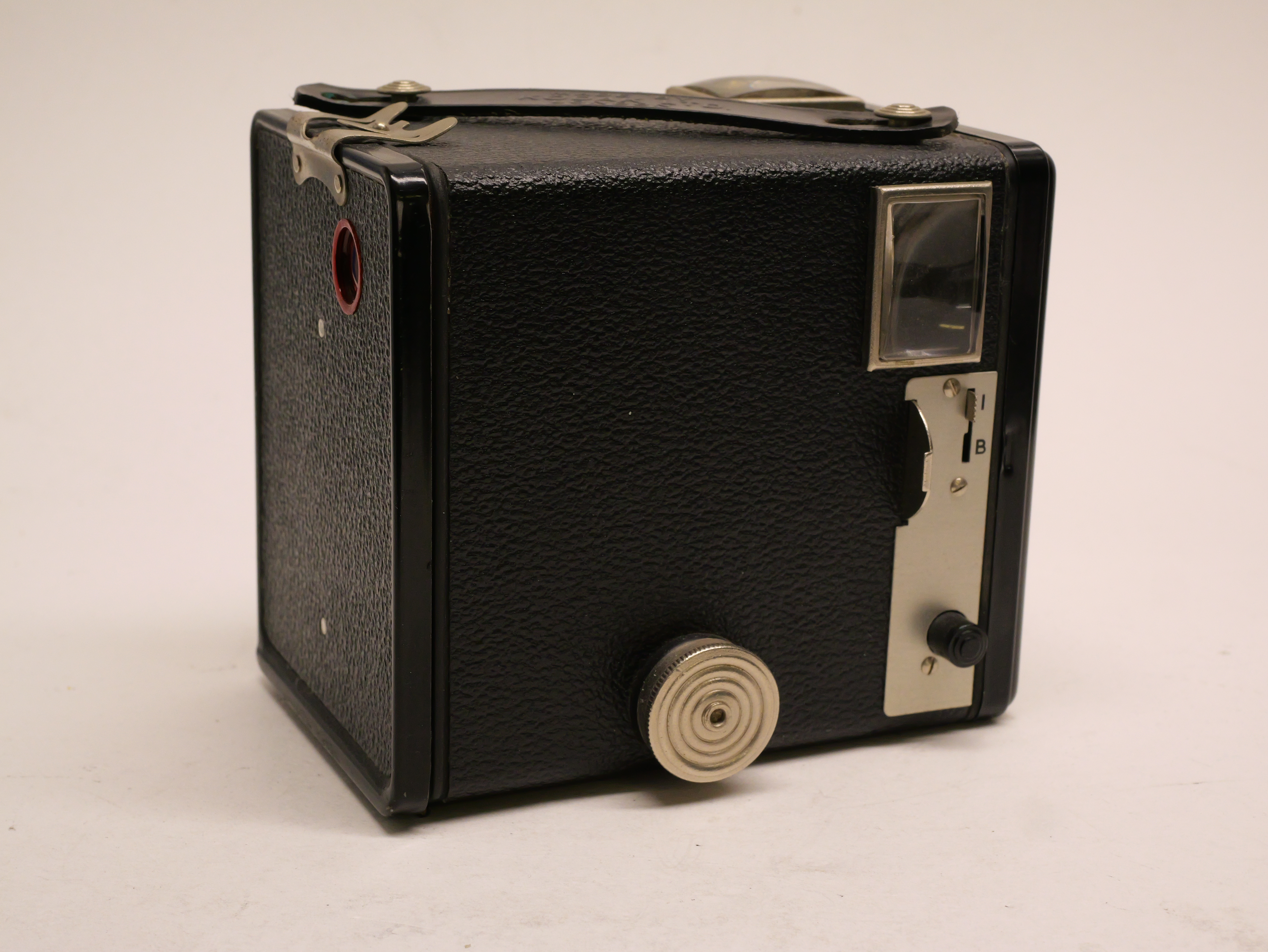 Begagnad Kodak Brownie Six-20 lådkamera - 2