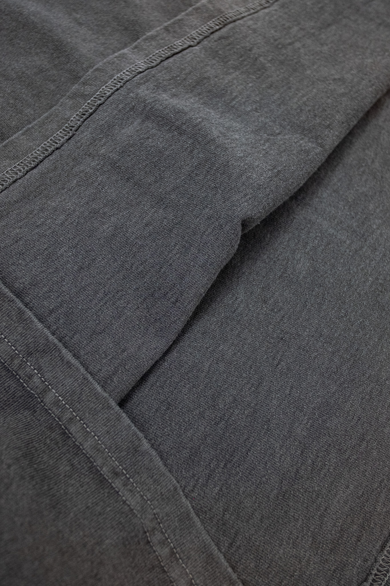 Good On - L/S Crewneck Tee Pigment Black - 6
