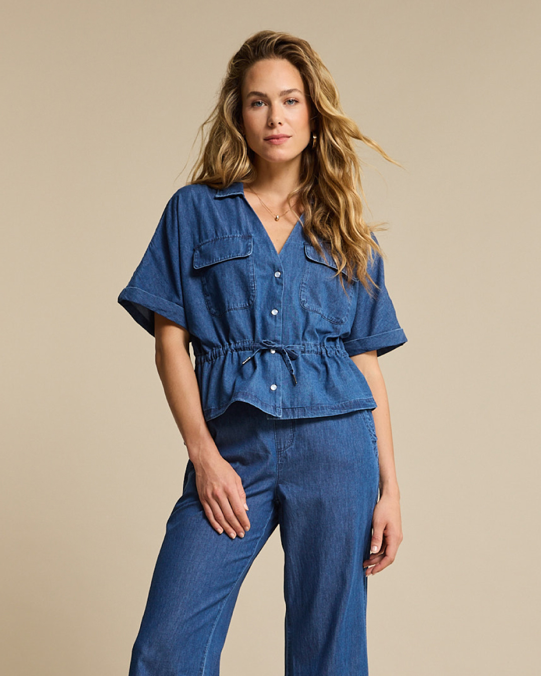 Jeansskjorta Drew med knyt denimblå