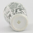 Raija Uosikkinen (Emilia 1959) Cone Vase with Graphic Motif 15 cm (3)