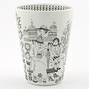 Raija Uosikkinen (Emilia 1959) Cone Vase with Graphic Motif 15 cm (3)