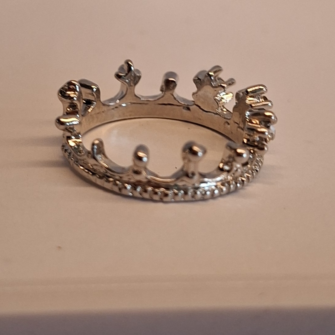 Crown silver - from Valerie Claire Miniatures - 2