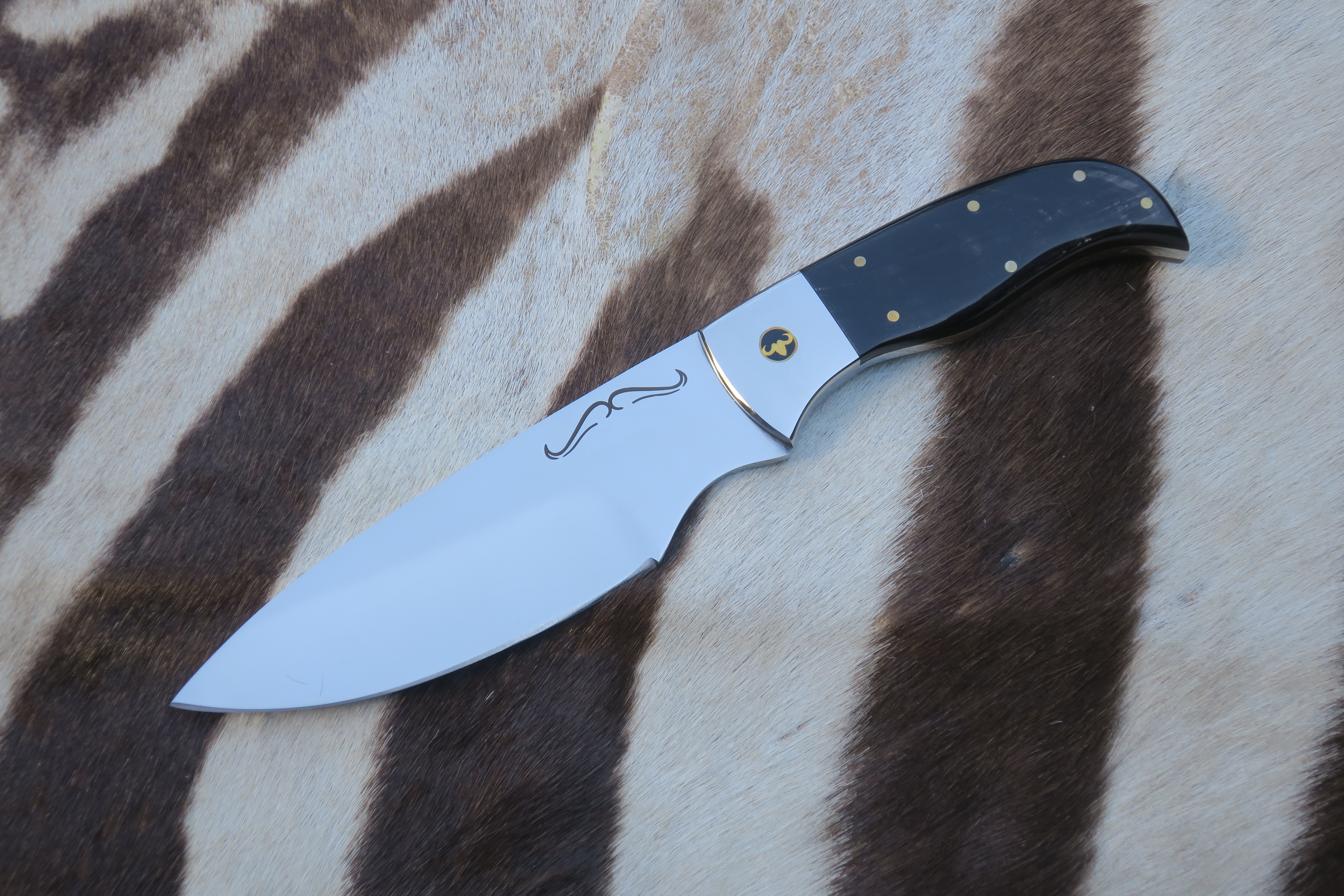 PRISSÄNKT - Hyena Skinner - Cape Buffalo Horn - Skinner/Utility knife - 3