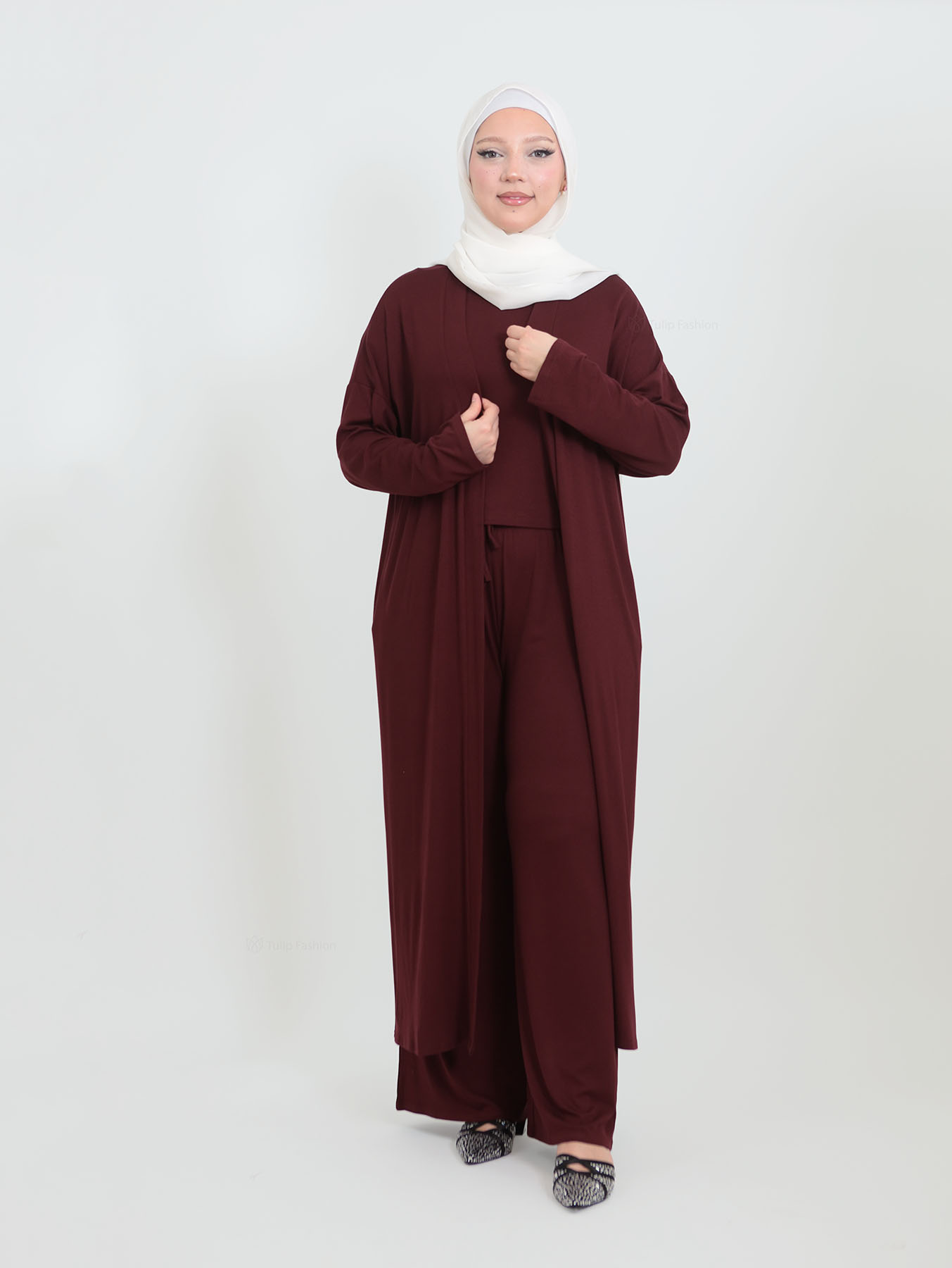 3-piece set with long open abaya, top and wide trousers - Maroon - 4
