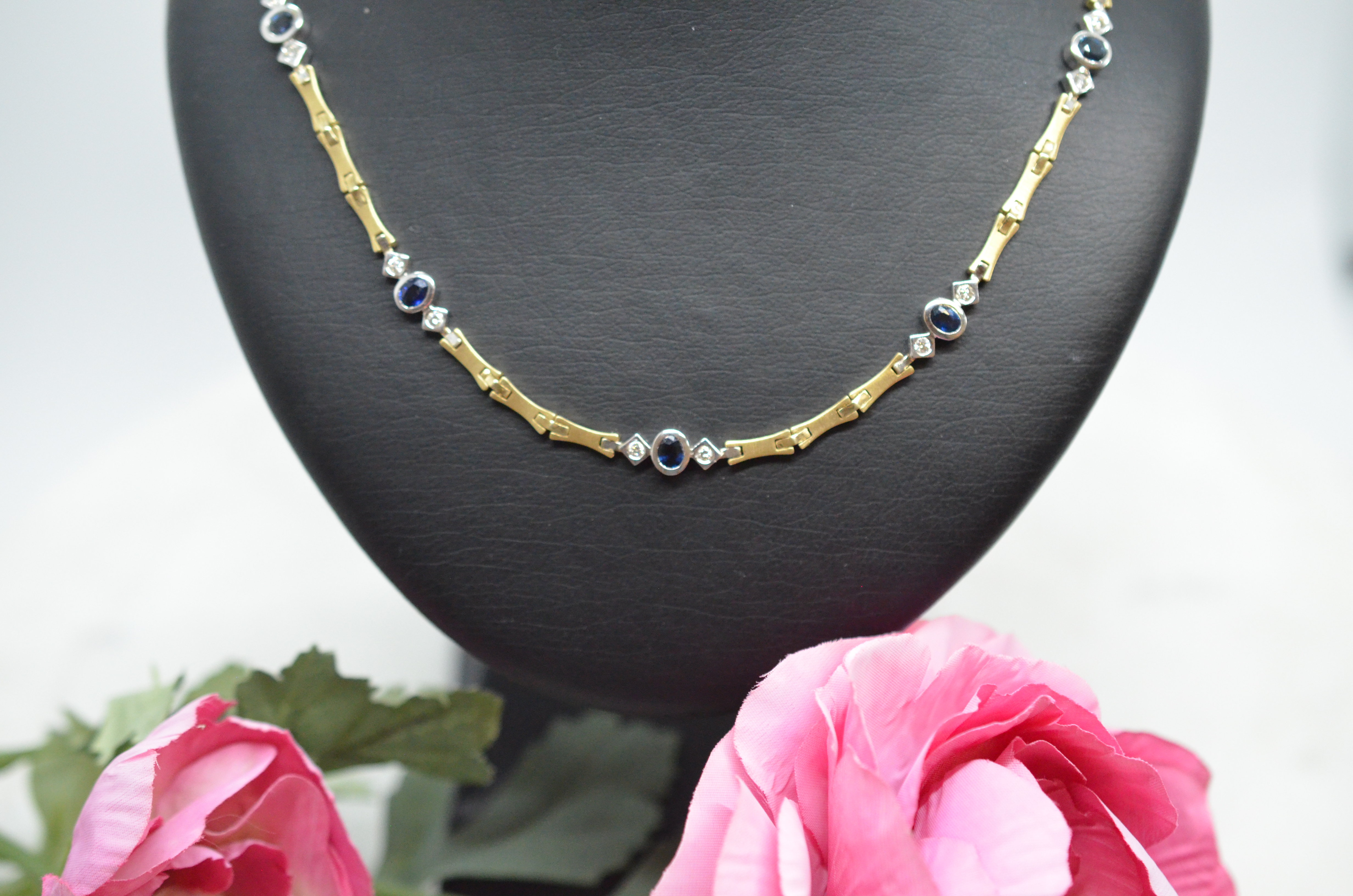 Second Hand 14k necklace with blue stones and diamonds - 3