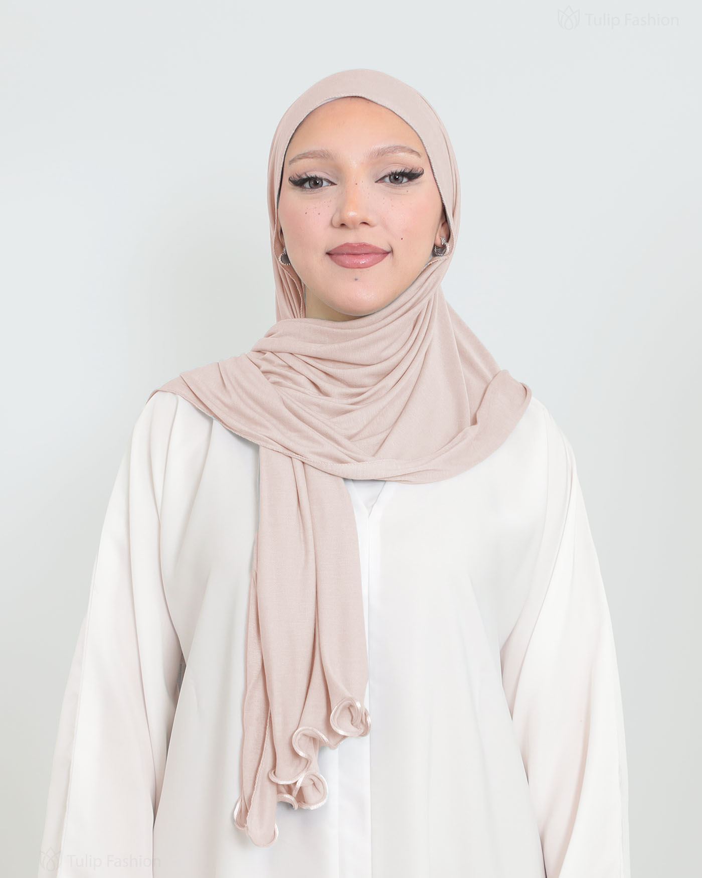 Hijab – Jersey mit Volantbesatz - Nude-Beige