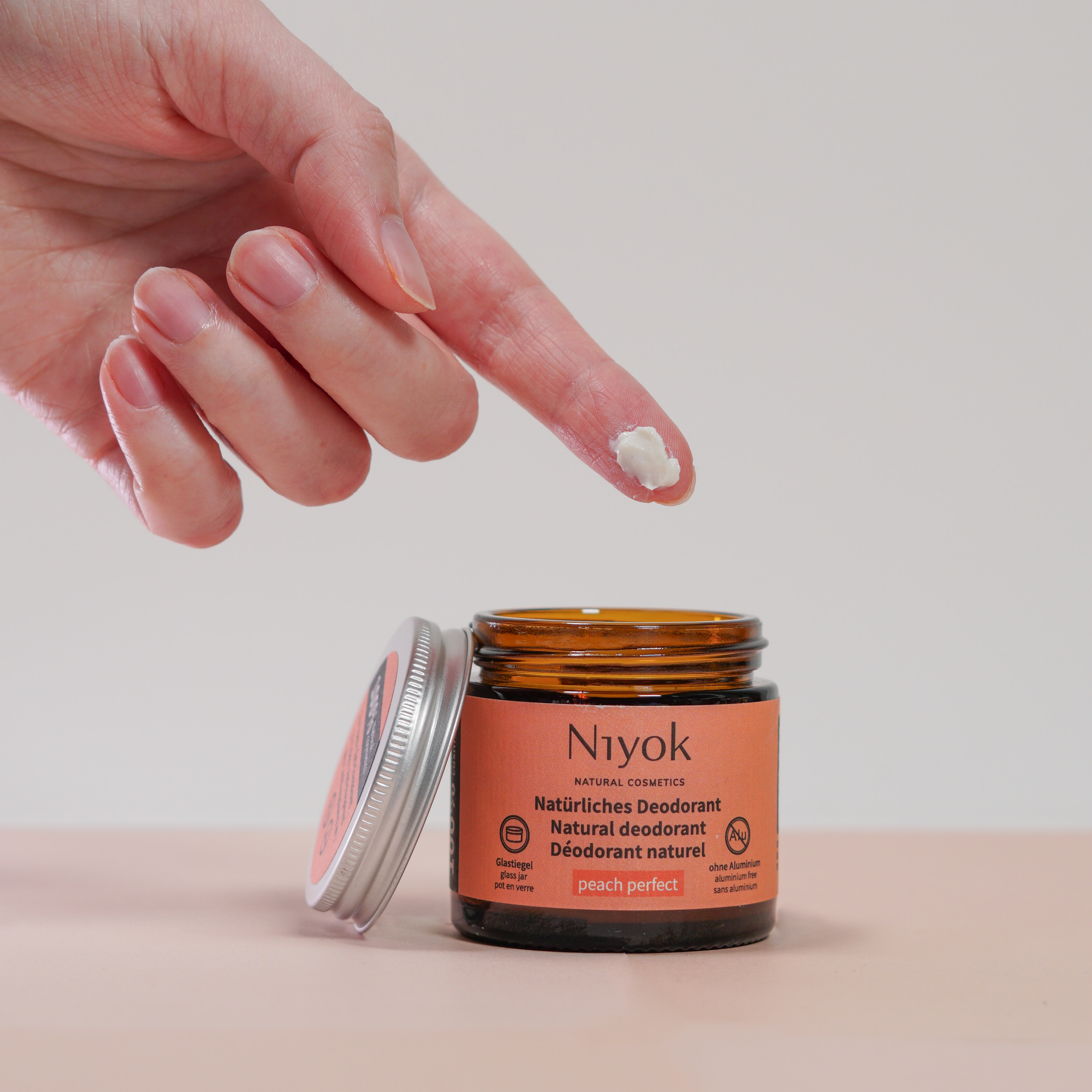Niyok Natural Deodorant 2 in 1 Protection Peach Perfect 40 ml - 2