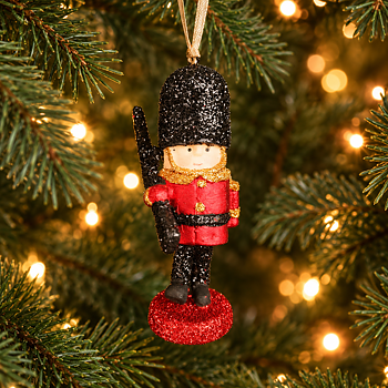 Julkula LITTLE TOY SOLDIER – glittrande soldat med hänge
