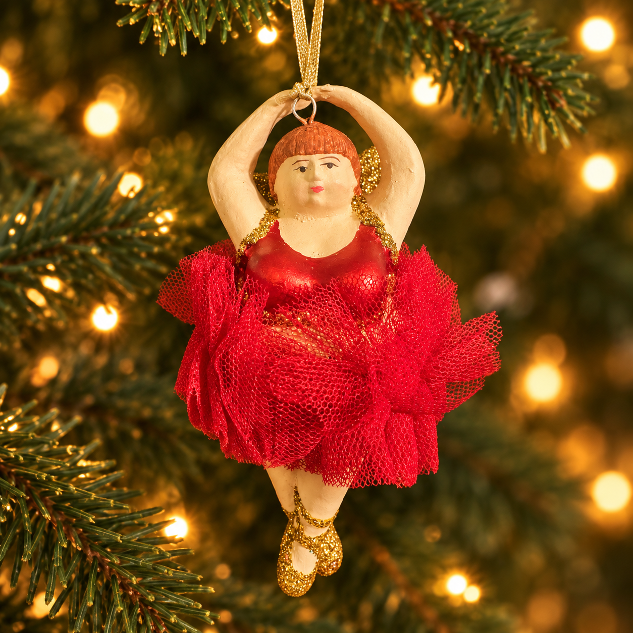Julkula BALLERINA med tyllkjol & detaljer i guldglitter 3 olika Pris/st - 3