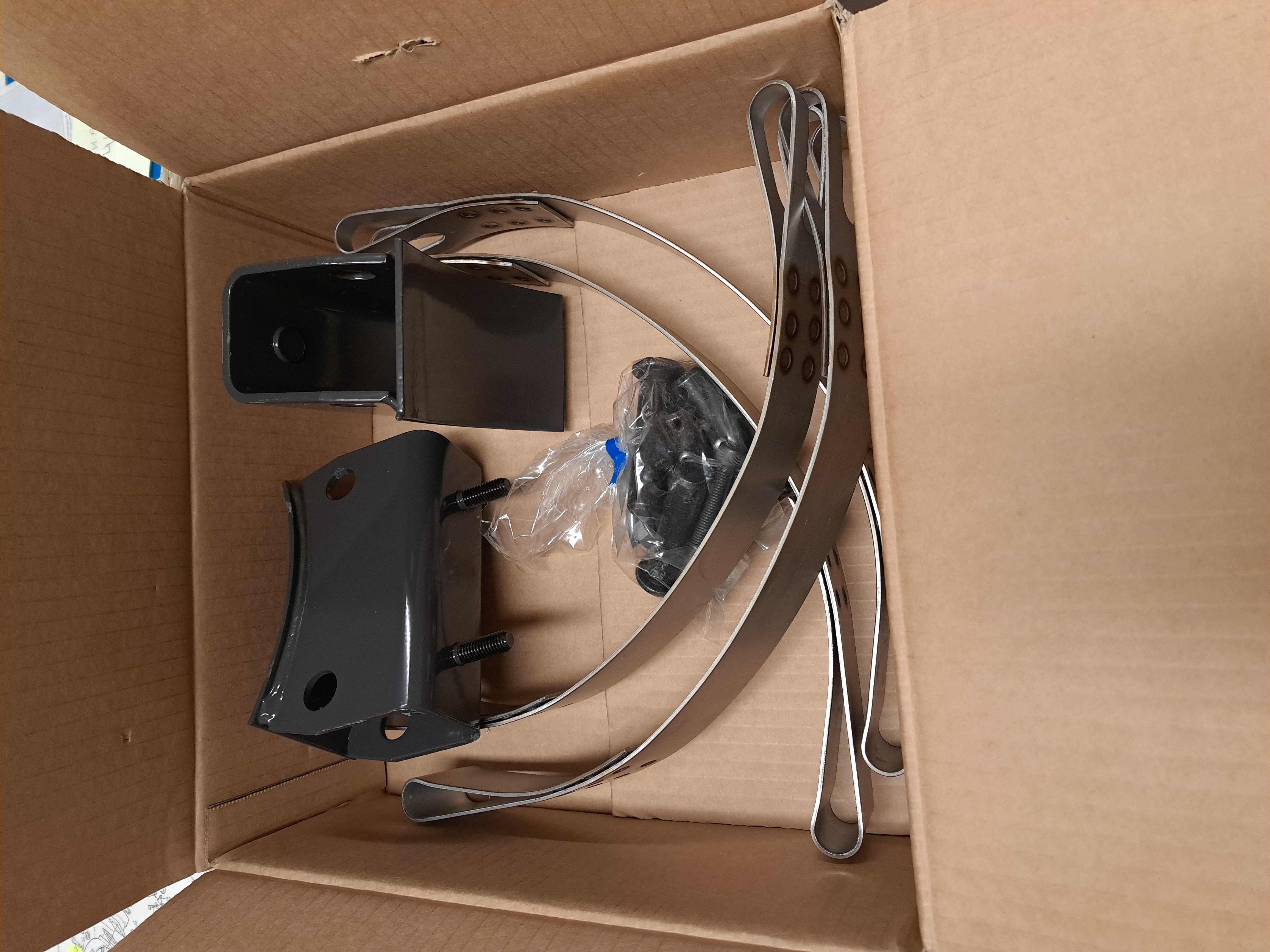 Installation kit / Mounting kit muffler