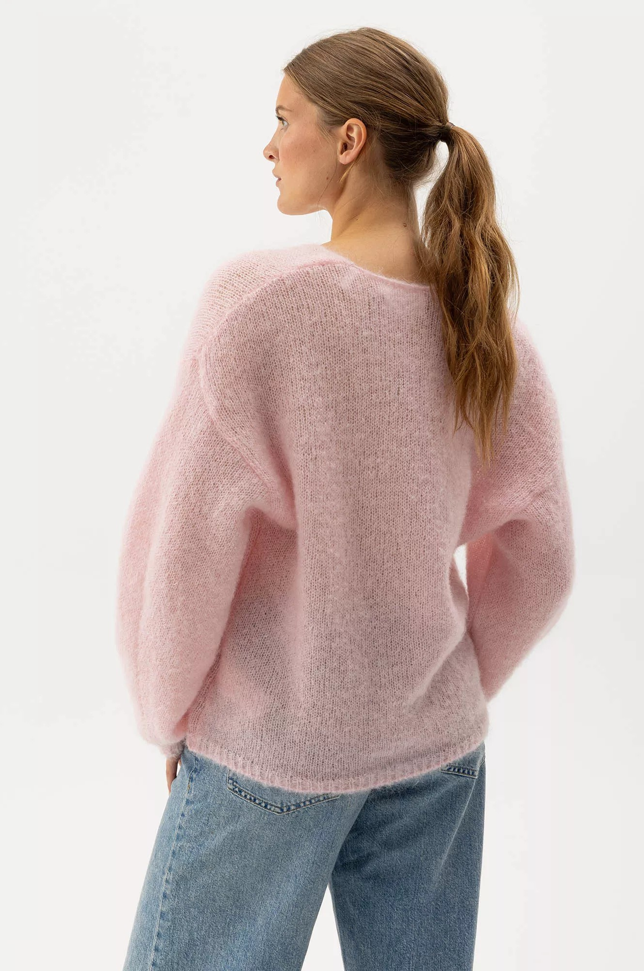 Lilian V-neck - Pink - Holebrook