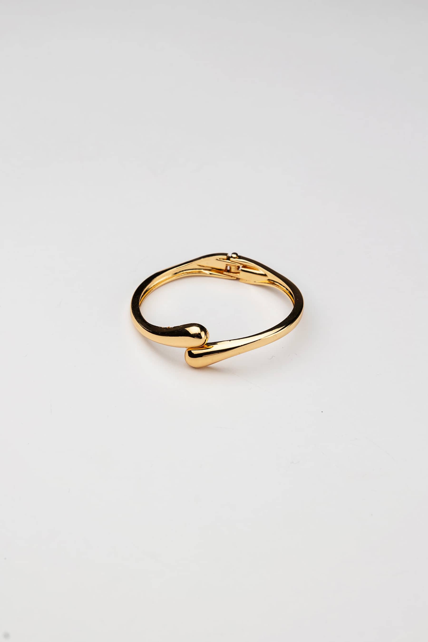 Twin Drop Bracelet Gold