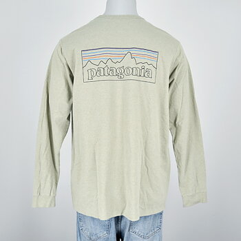 Patagonia - Long-Sleeved P-6 Logo Responsibili-Tee Outline Gumtree Green