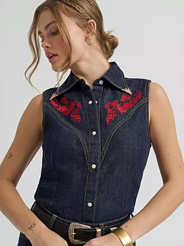 LAINEY WILSON X WRANGLER SLEEVELESS SHIRT