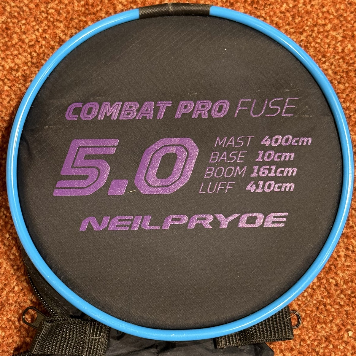 Begagnat vindsurfingsegel 5.0 Neil Pryde Combat Pro Fuse 2025 - 2
