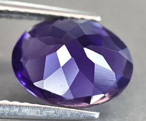 Gema de iolita natural ovalada de lujo de 1,95 ct de alta calidad. - 3
