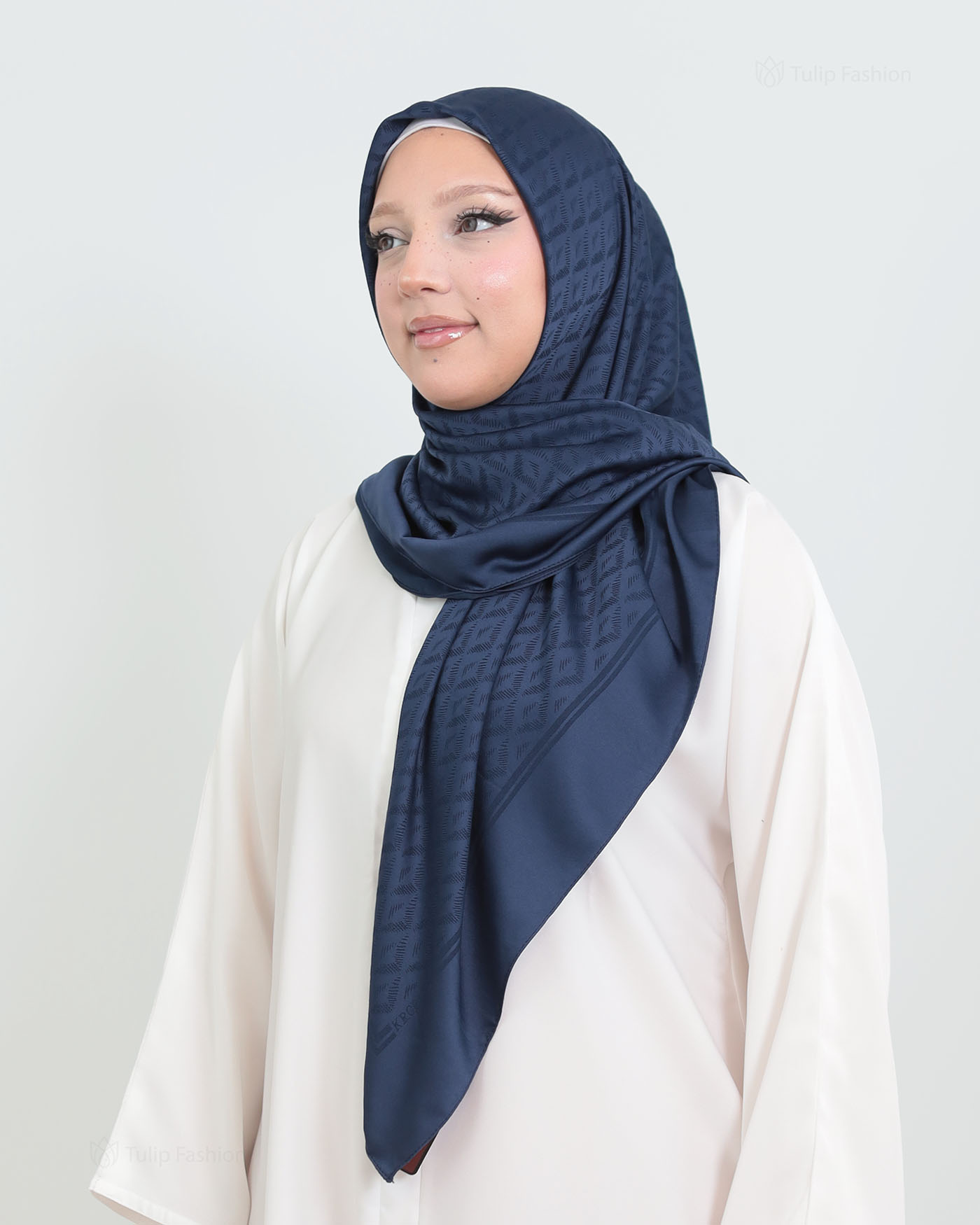 Hijab - Square Viskon 120 cm - Midnight Blue - 2