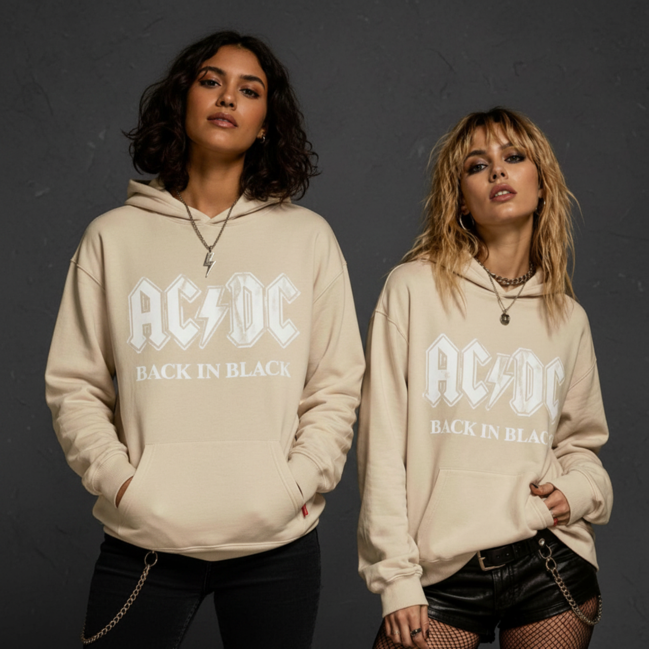 AC/DC Premium-Hoodie For Damer I Oversize-Modell: Back In Black (Naturfarget)