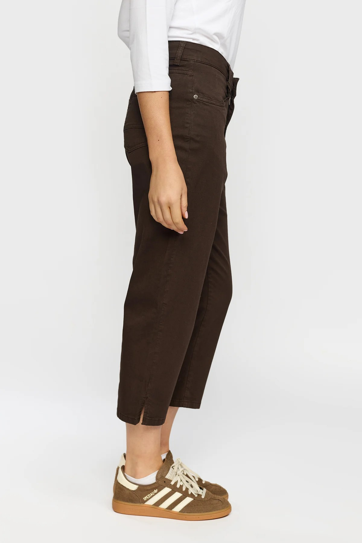 Fie Capri - Brown - 2-Biz - 3