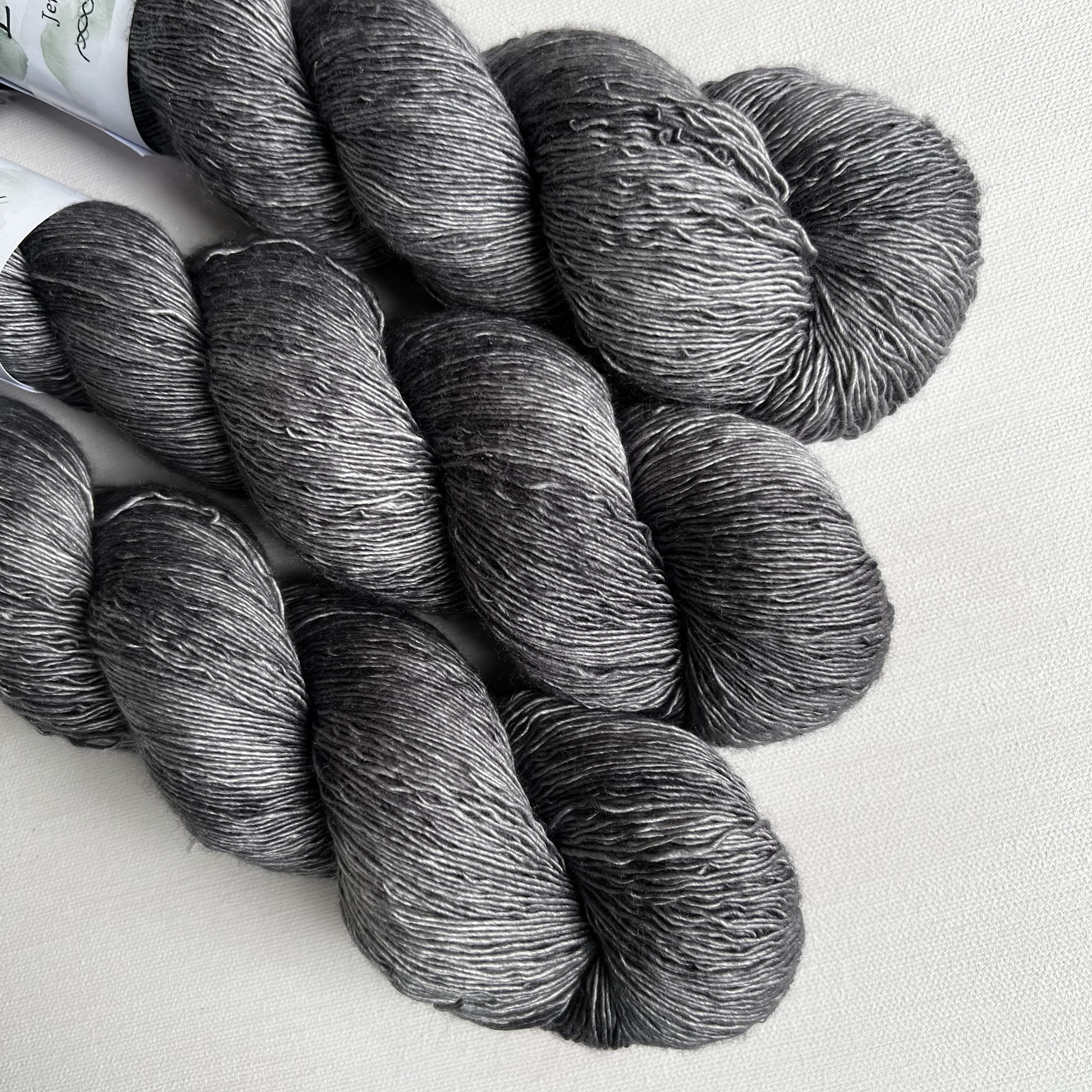 Silky Singles Lace - Silverish - 2