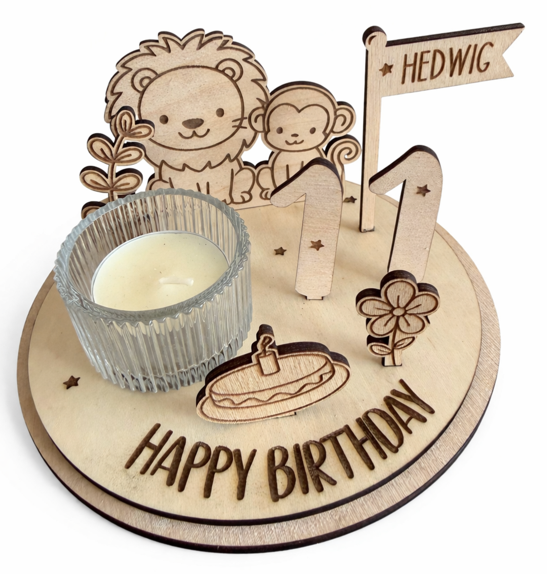 Födelesedagsvärld SAFARI -Happy Birthday "Lejon"