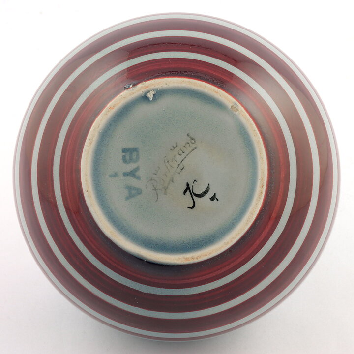 イルゼ・クラーソン  アールデコ調のベース  11/10cm  1930年代 