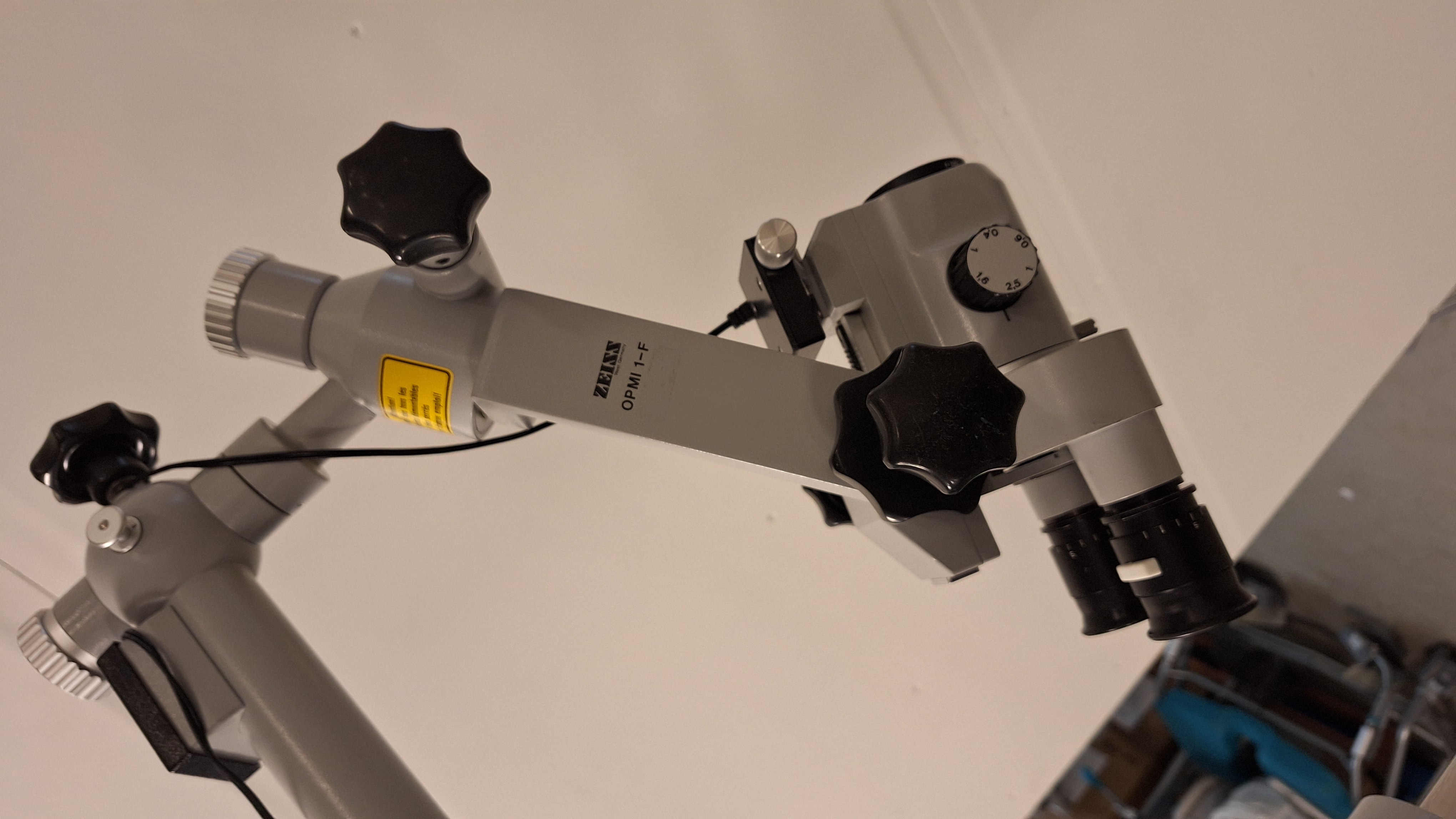 Carl Zeiss OPMI 1-F -  Begagnad - 4