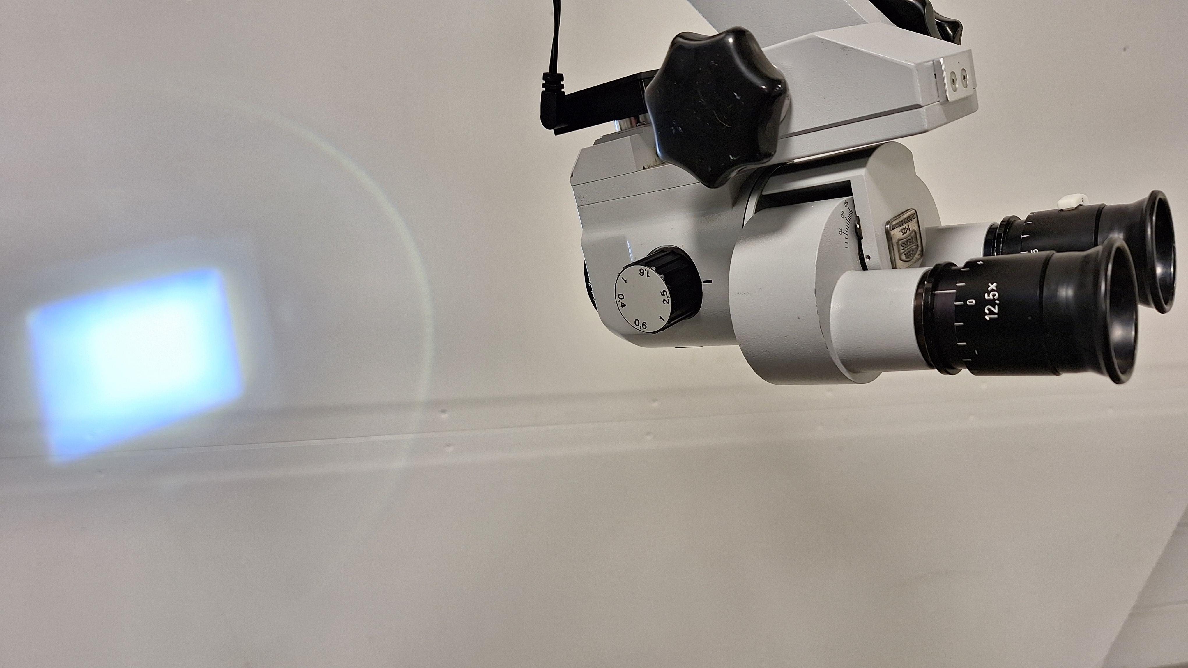 Carl Zeiss OPMI 1-F -  Begagnad - 2