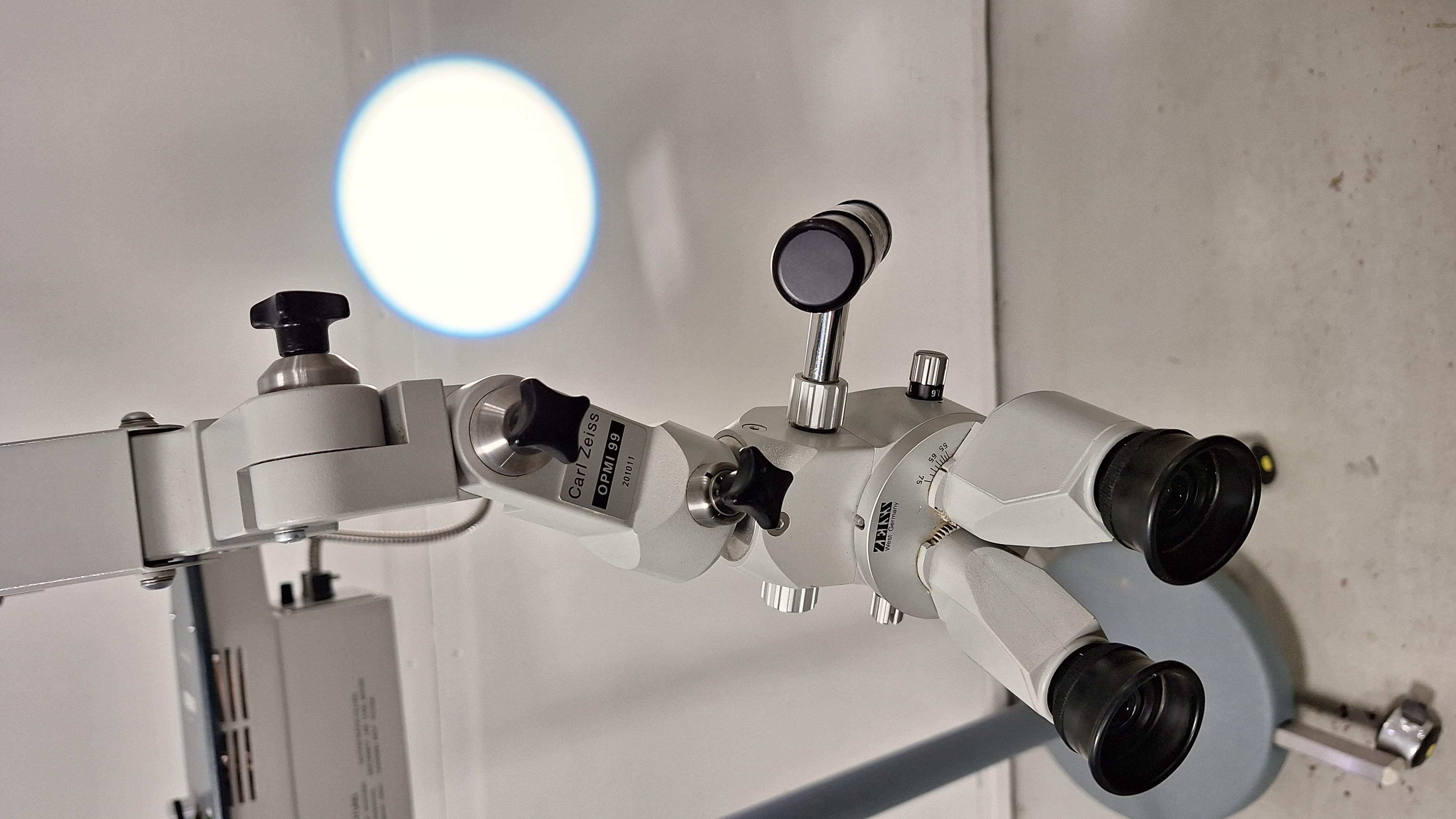 Carl Zeiss OPMI 99 -  Begagnad - 3