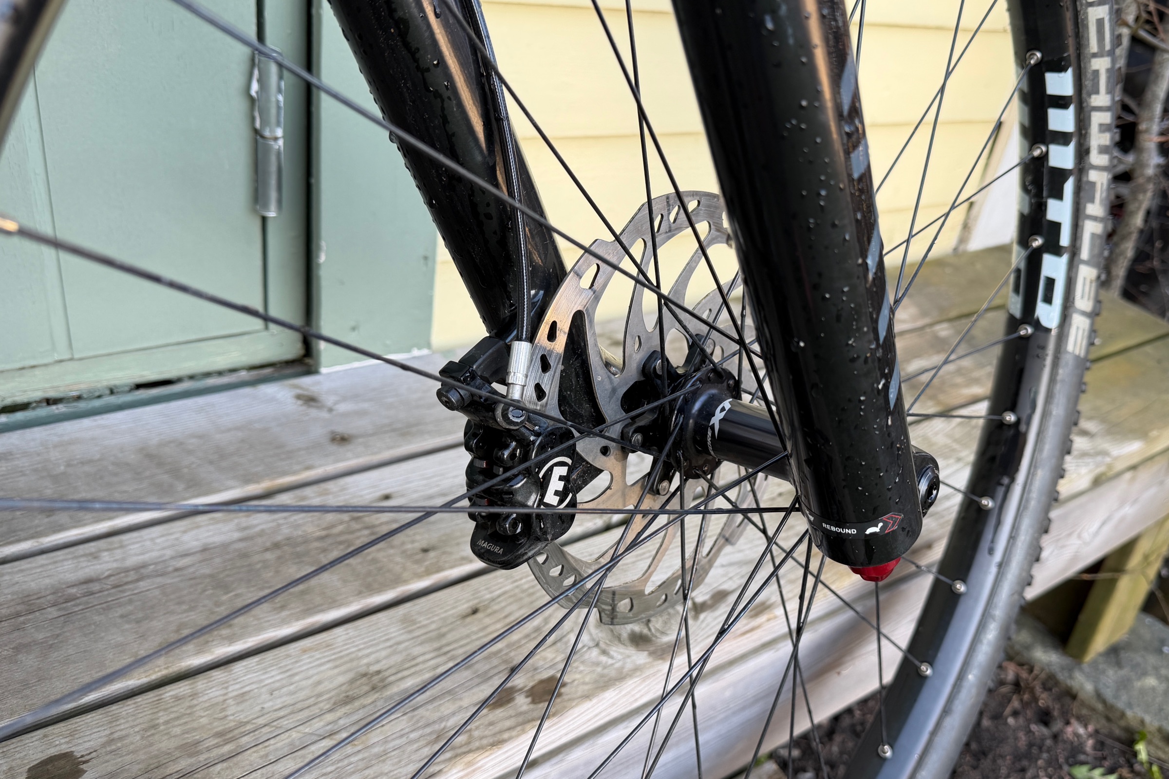 Akkebike - Tjidtják 1586 - Storlek medium  - Beg - Såld - 5
