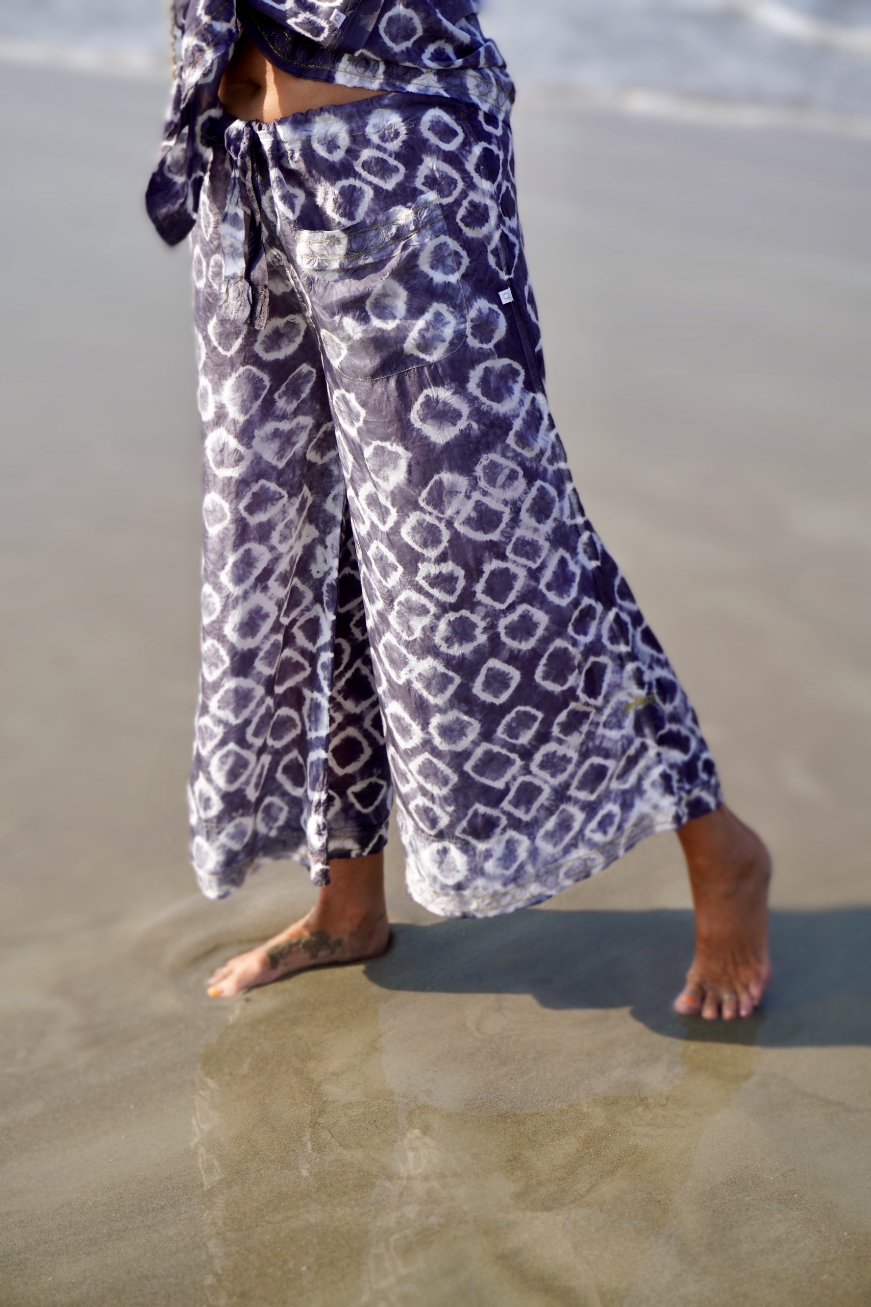 PAPI SUNNIE SILK BATIK PANT  PAPI CHARCOAL  - 3