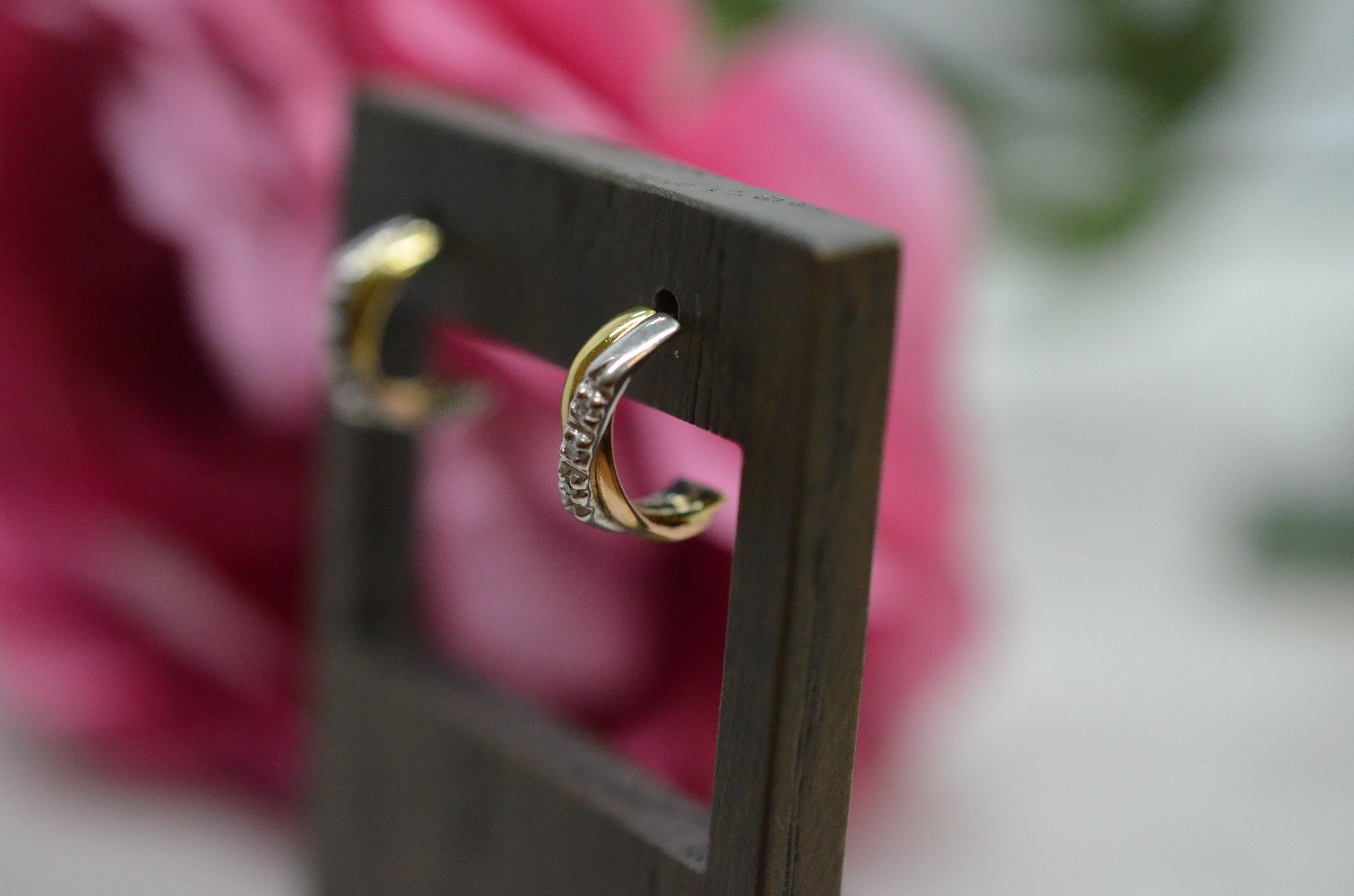 Second Hand 18k half hoops with diamonds - 3