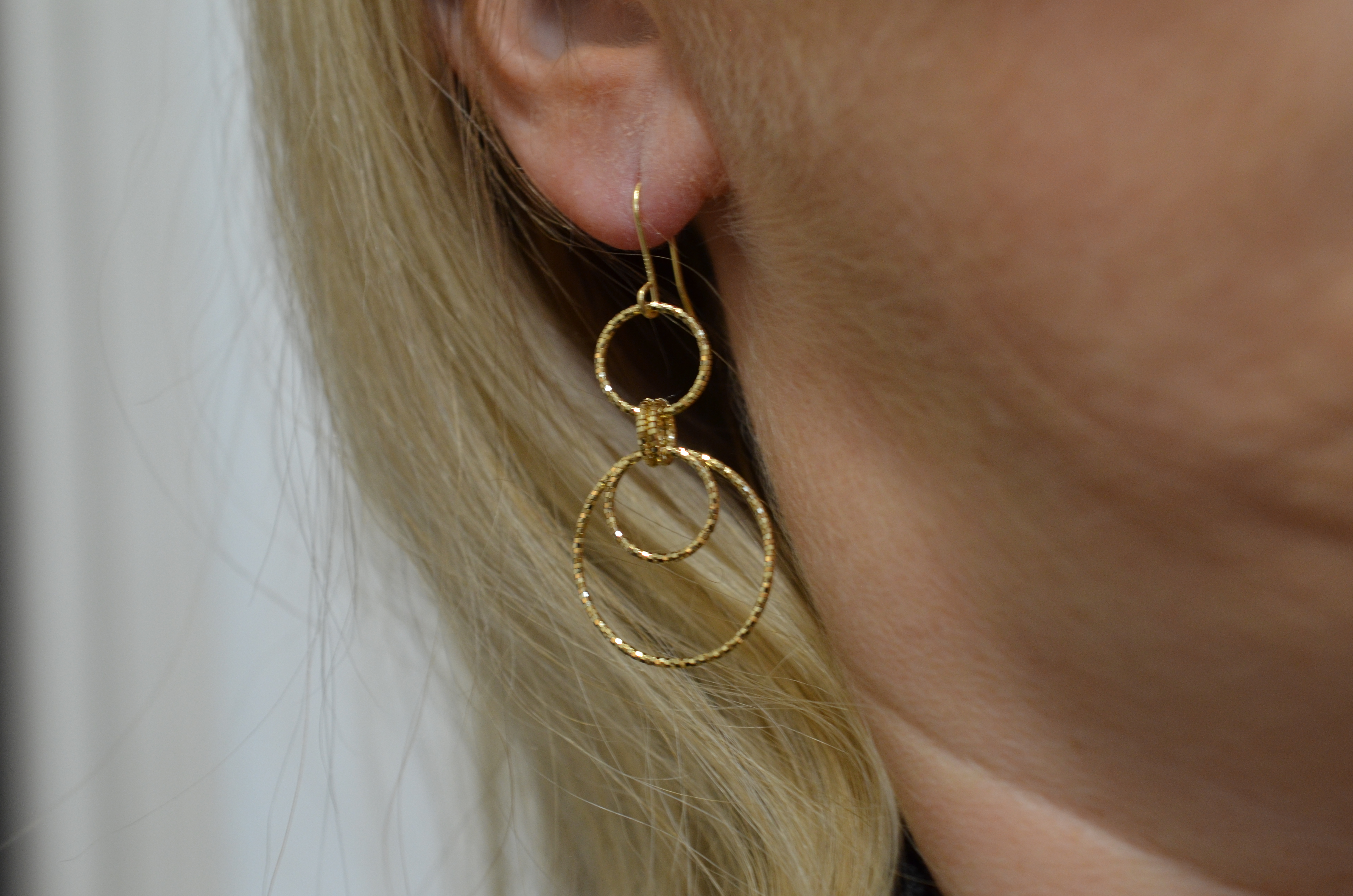 Second Hand 18k gold earrings