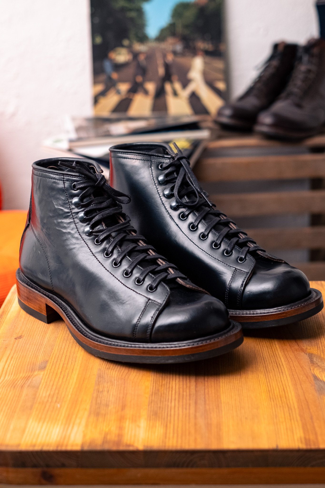 Unmarked - Archie Boots Horween Teacore Leather