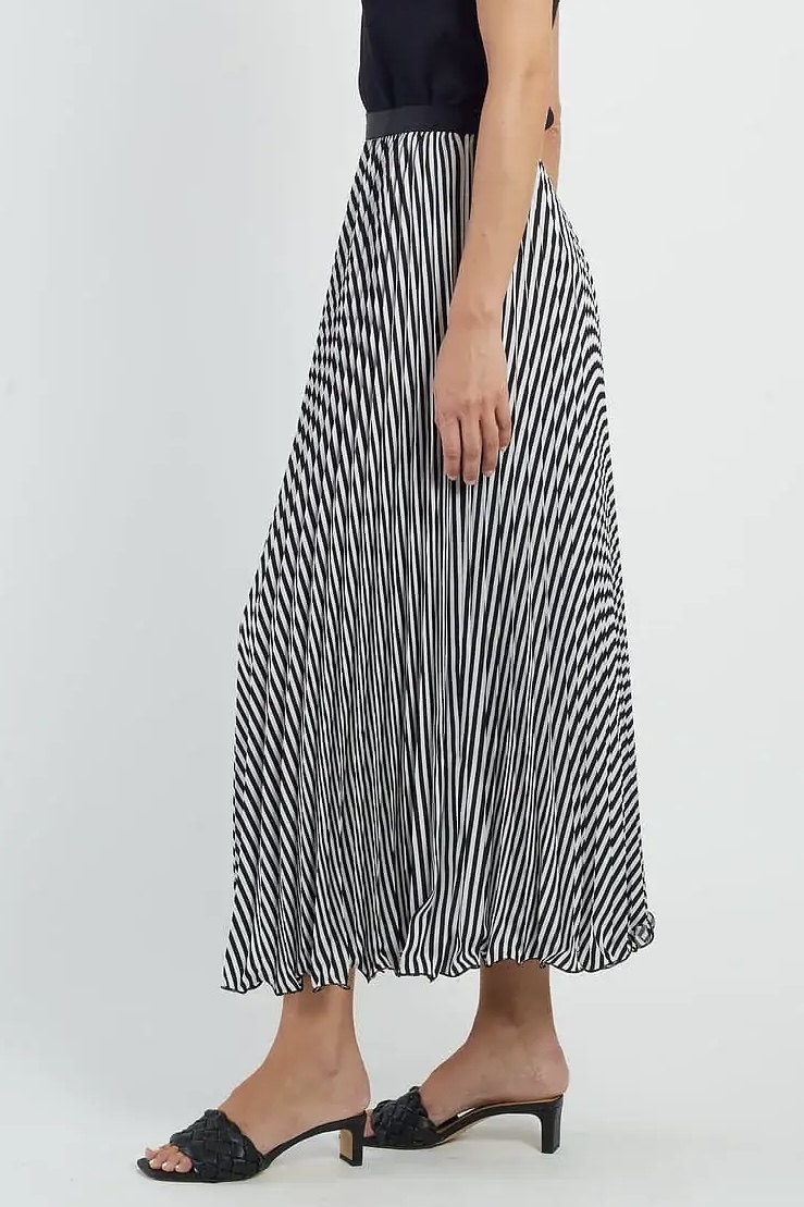 Derhy  - Dalila Plisse Maxi Skirt Black - 3