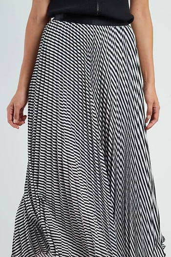 Derhy  - Dalila Plisse Maxi Skirt Black