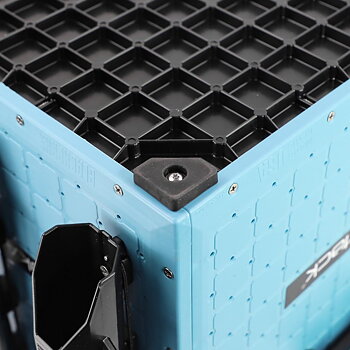 Yakattack BlackPak Pro, 16 x 16 x 13, inklusive Deckel und 6 Rutenhalter - Jetty Blue
