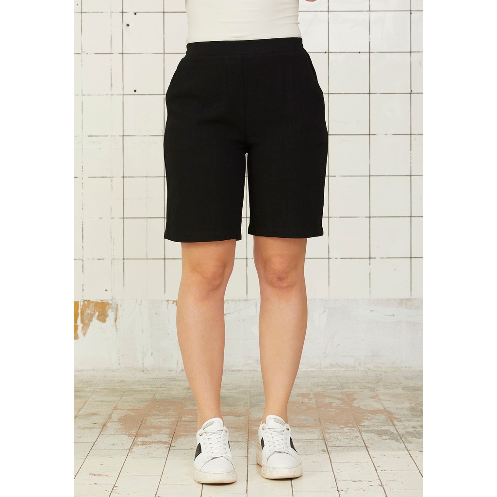 Pearl Short - Navy - Isay